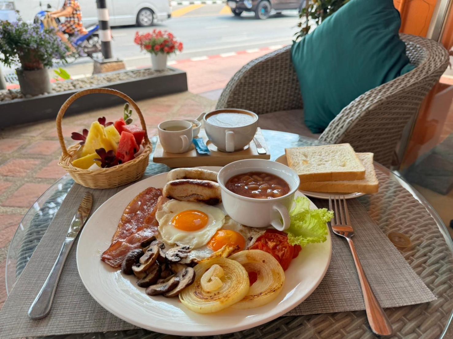 Venice Hotel Хуа Хин Екстериор снимка