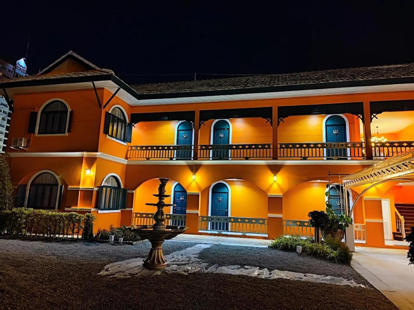 Venice Hotel Хуа Хин Екстериор снимка